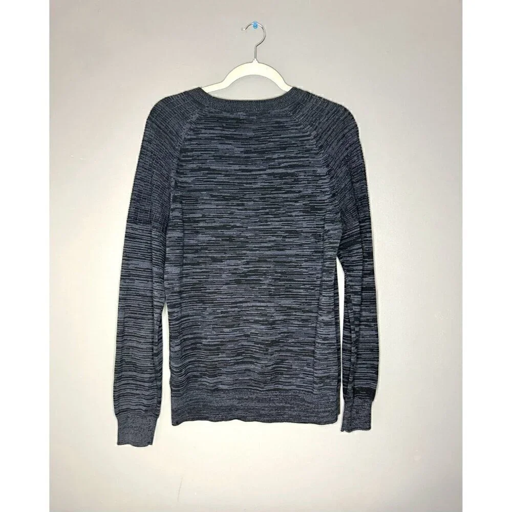 H&M 3D Knit Sweater Men's M Navy Blue 100% Cotton Geometric Moto Design Normcore
